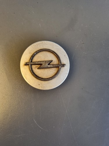 Opel enjoliveur de - /,
