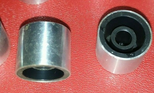 Boutons enjoliveur alu axe - boutons,